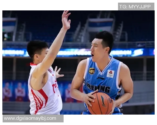 上海足球队强势领跑联赛积分榜51分领先其他球队争夺冠军荣耀 上海足球队强势领跑联赛积分榜51分领先其他球队争夺冠军荣耀